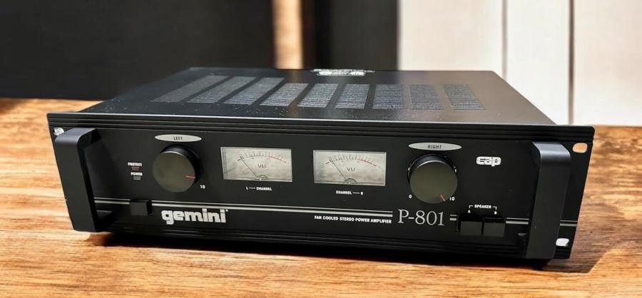 Amplificador de Potência Gemini P-801